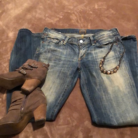 Citizens Of Humanity Denim - Citizens of Humanity Dita Petite Bootcut Jeans 28P